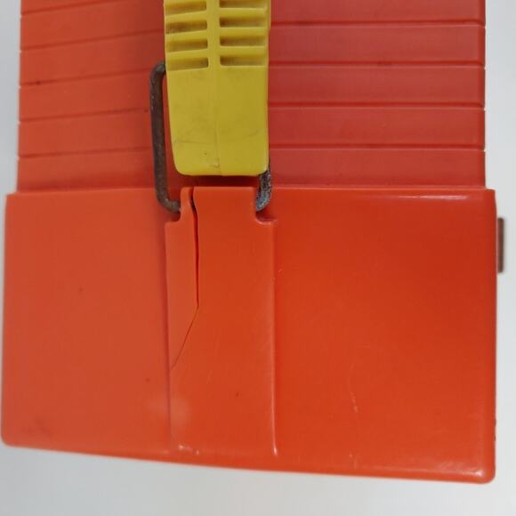 Vintage Retro Aladdin‎ USA Plastic Dome Top Lunch Box Yellow & Orange - Picture 7 of 8